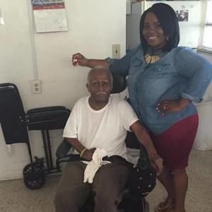 Meet your Posher, Andrea