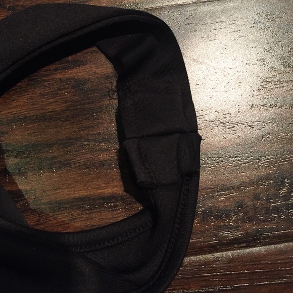 Black dress from Forever 21 - Picture 3 of 4