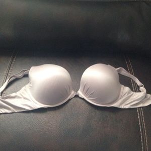 Victoria's Secret Bra Bombshell 36DD