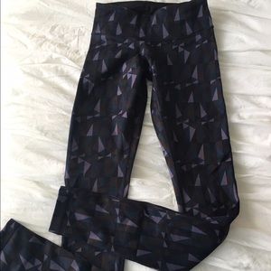 Lululemon Pattern Leggings Size 2