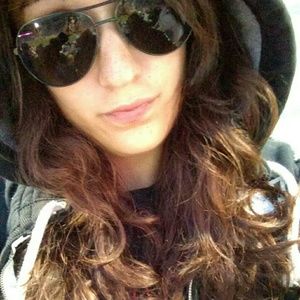 Meet your Posher, Meredith