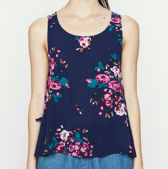 Movint Floral side tie tank
