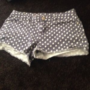 Summertime polka dot shorts!
