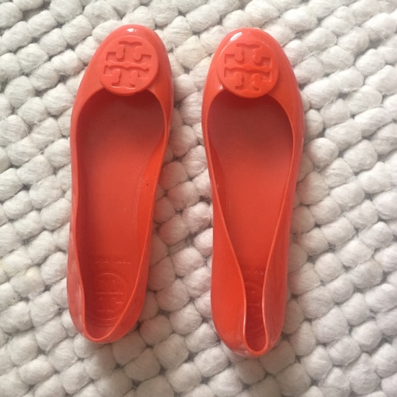 Tory Burch orange jelly flats SZ 8