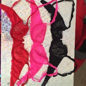 3 unpadded vs lace bras