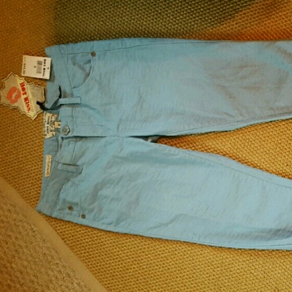 Light blue textured brand new skinny jeans