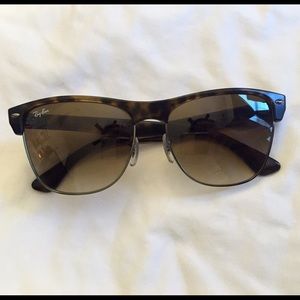 Ray-ban's club master oversized sunglass