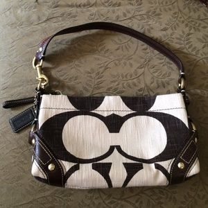 Coach Handbag. Authentic, Baguette style.