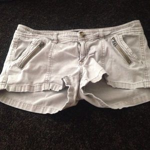 American Eagle Cargo Shorts!