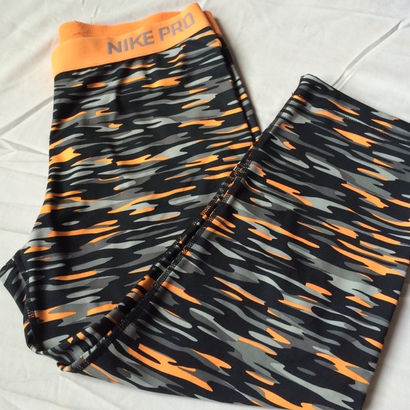 Nike Pro Capri leggings