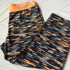 Nike Pro Capri leggings