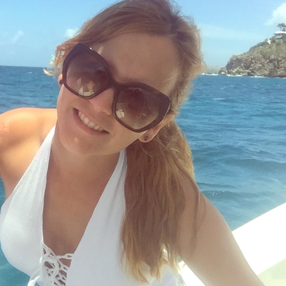 Meet your Posher, Carla