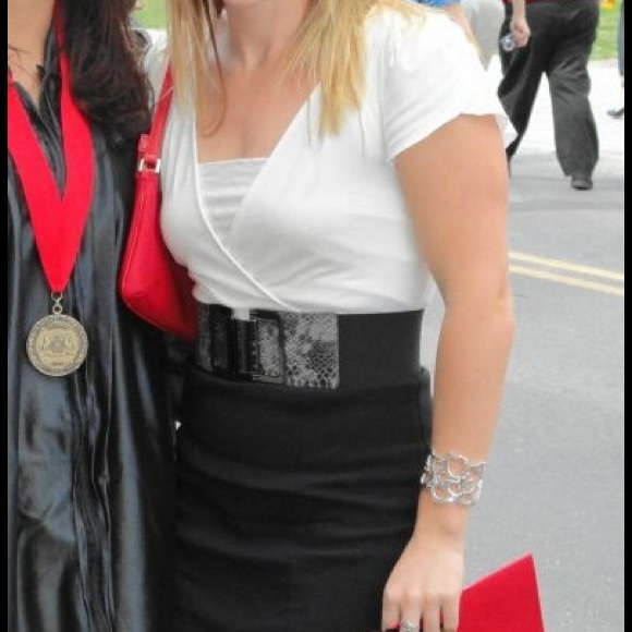 Sale !! Express black and white fitted dress - Picture 4 of 4