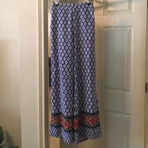 Silky printed flare pants