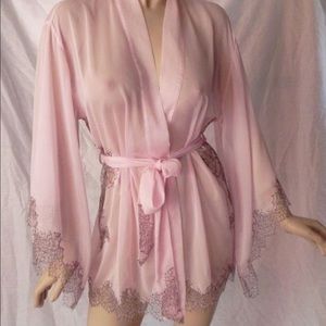 NWT Victoria Secret Kimono OS