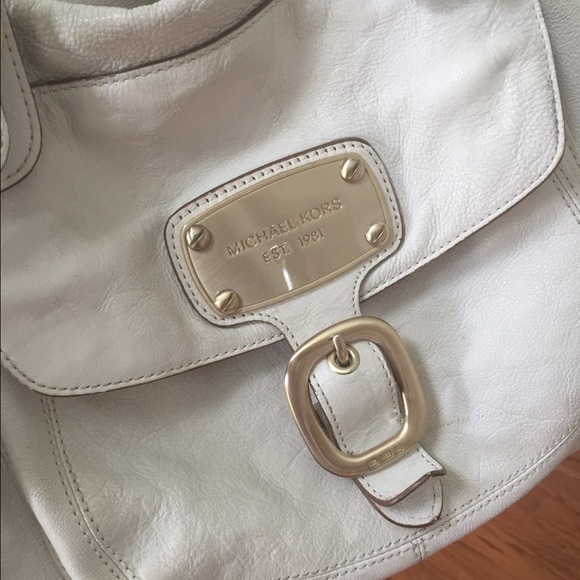 Michael Kors Cream Leather Handbag - Picture 3 of 4