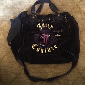 Juicy Couture Messanger Bag.