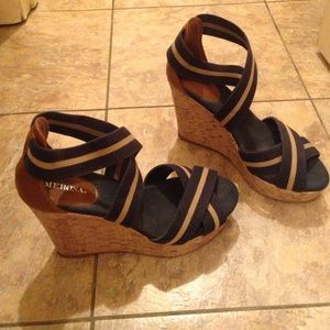 GOODWILL TOMORROW- navy & tan wedges- GUC