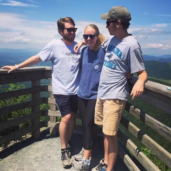 Meet your Posher, Lida - Picture 1 of 1