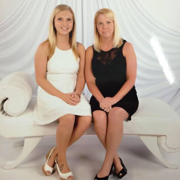 Meet your Posher, Michelle - Picture 1 of 1