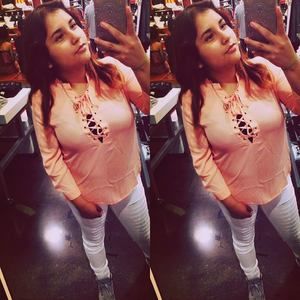 Meet your Posher, Anahi