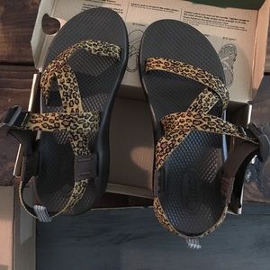 NWT Chaco Kids Leopard