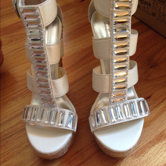H by Halston white wedges