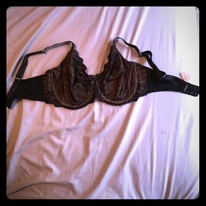 European full coverage lace bra size: 32DDD