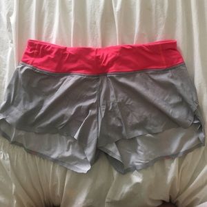 Lulu lemon running shorts SZ 6