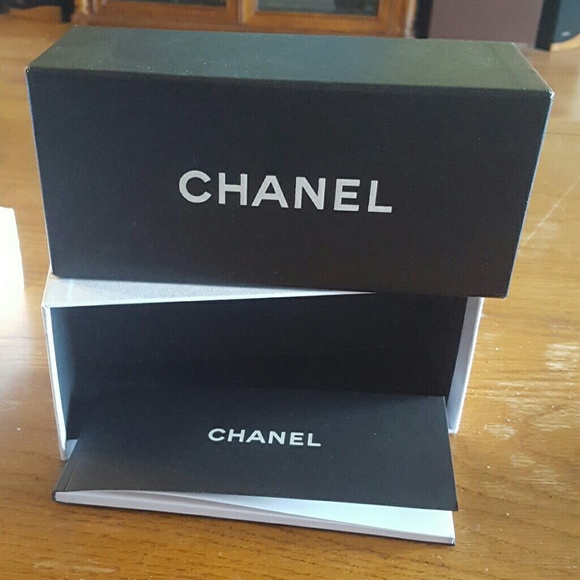 Chanel Sunglass Box