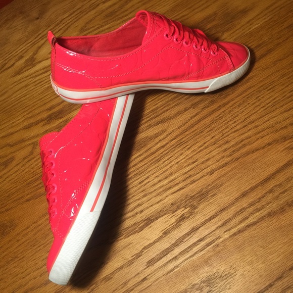 BNWOT Coach sneakers "Suzzy" in NEON PINK! SZ 8B