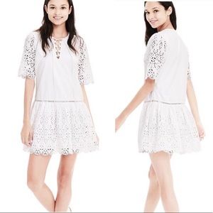 Banana Republic eyelet Tie-front dress