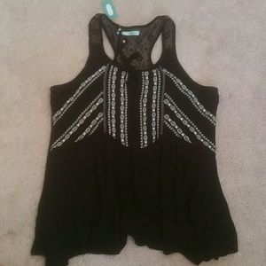 Black tank top with white Aztec print