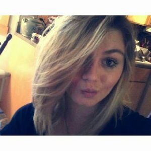 Meet your Posher, Jasmine