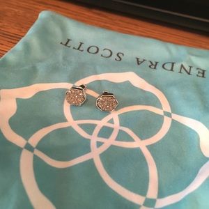 Kendra Scott stud earrings in mirror rock crystal