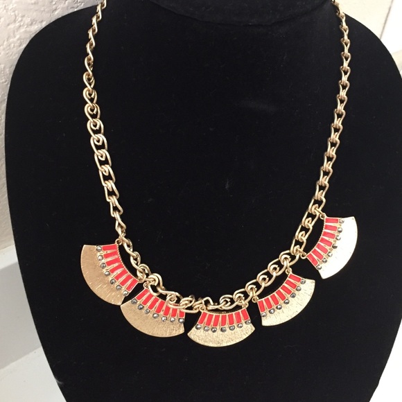 Red/orange gold fan necklace