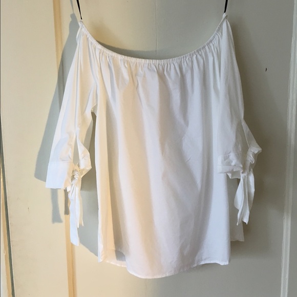 ZARA OFF THE SHOULDER TOP