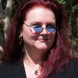 Meet your Posher, Danese