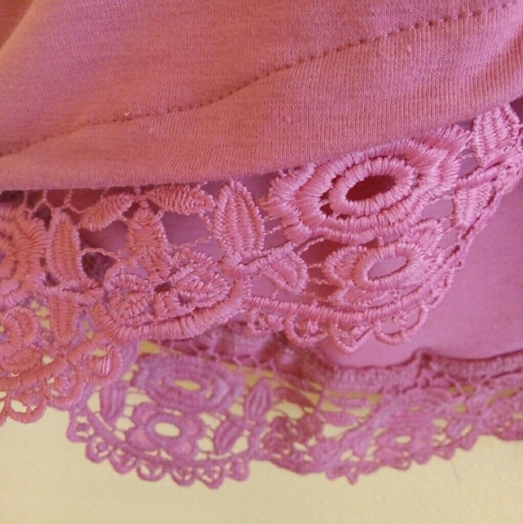 Pink High-Low Top - Picture 4 of 4