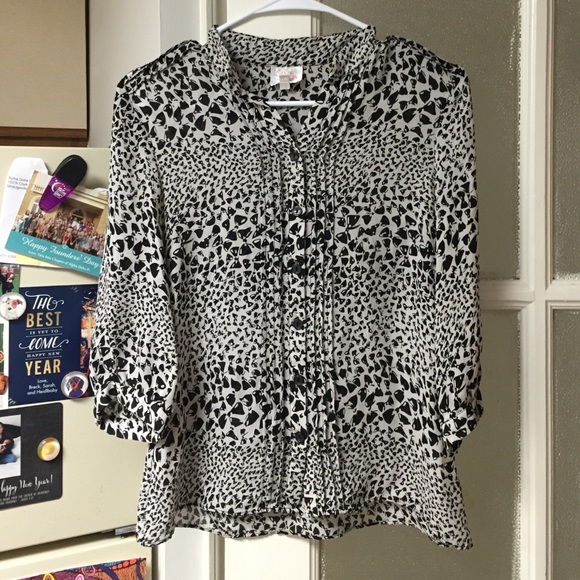 Cute 100% silk Parker black & white blouse XS