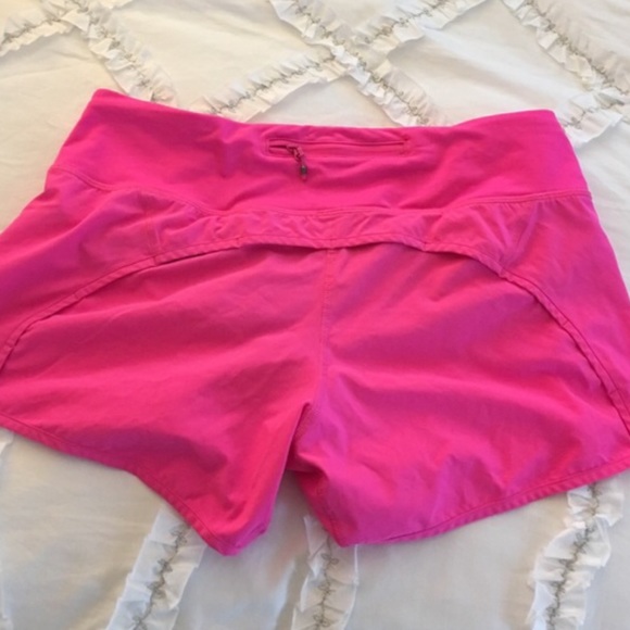 SOLD! 4-Way Stretch Run Times Short - Picture 3 of 4