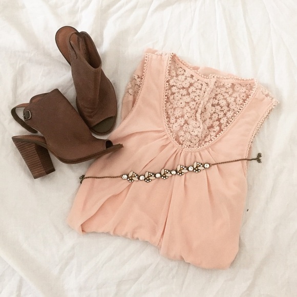 Pink Open-Back Summer Dress