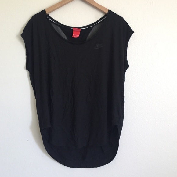 Nike workout top