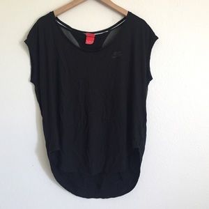 Nike workout top