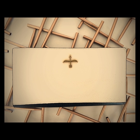 Pour la Victoire Wallet