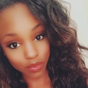 Meet your Posher, Jasmine