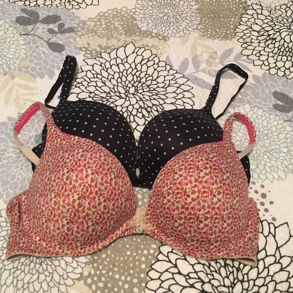 VS 38 C body by Victoria push up bras