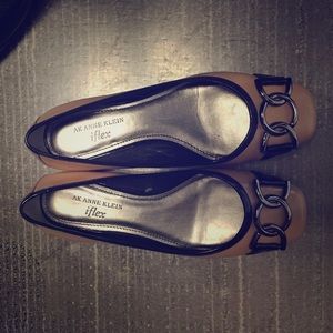 Anne Klein I flex Flats