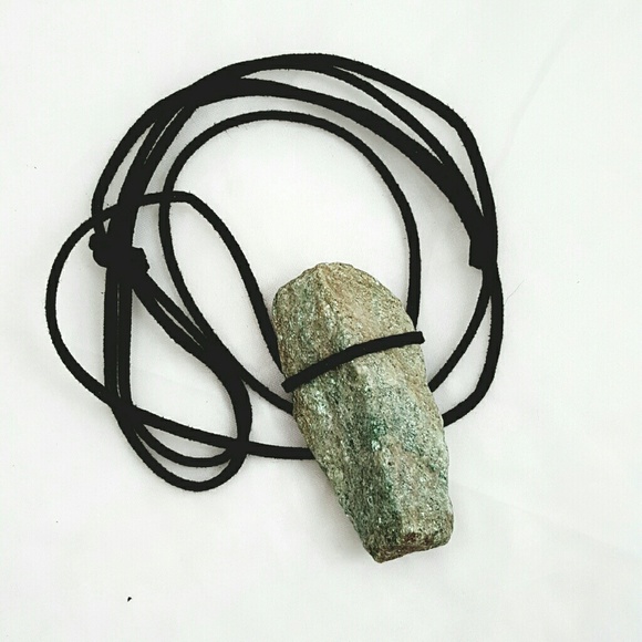 HP Natural Green Aventurine, Leather Wrapped - Picture 4 of 5