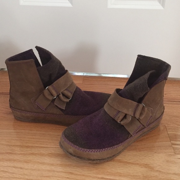 Sorel Booties